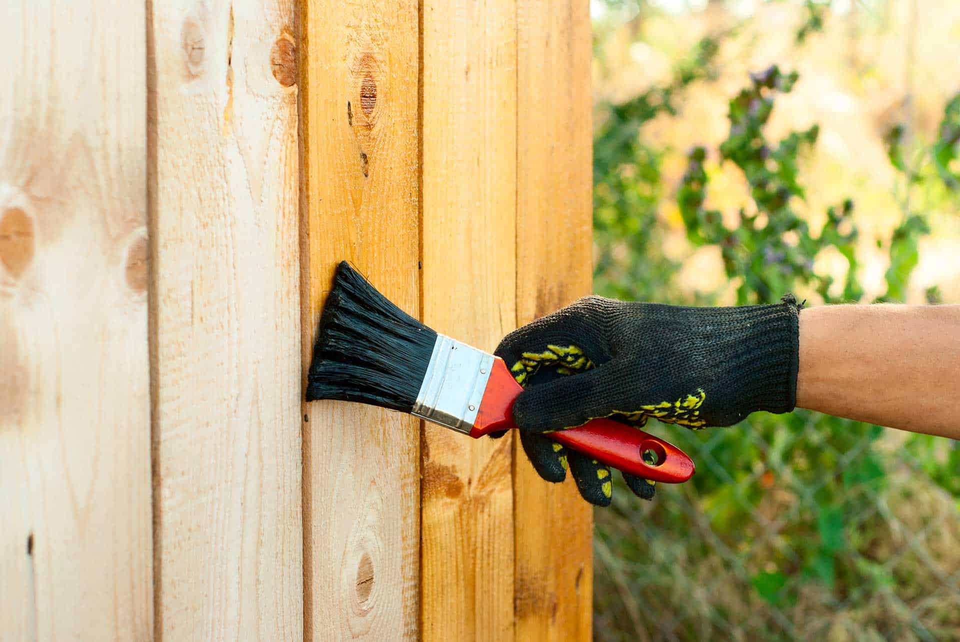 5 Ways to Extend The Life of A Wooden Fence